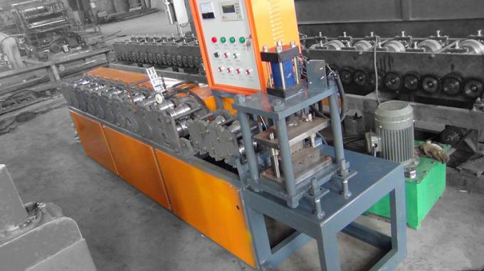 Dixin çelik silindir panjur kapı çerçevesi rulo şekillendirme makinesi üretici tarafından tedarik edilmektedir